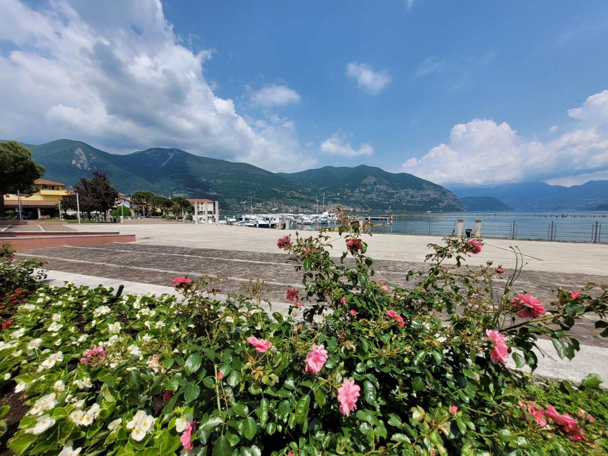 Light On Lake Iseo กลูซาเน ภายนอก รูปภาพ