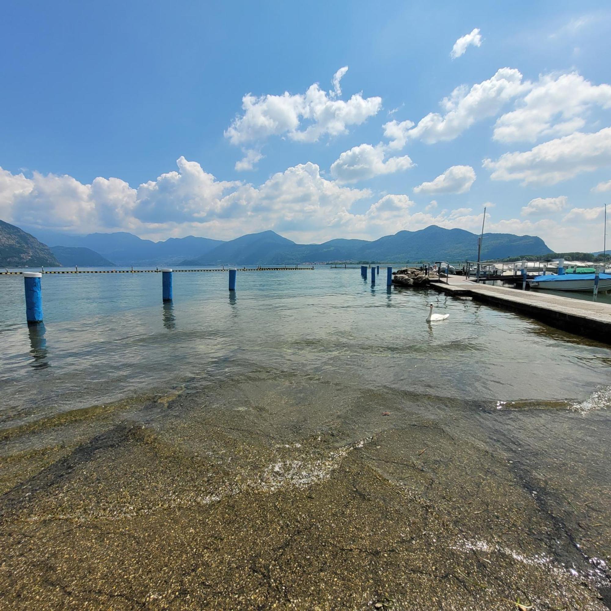 Light On Lake Iseo กลูซาเน ภายนอก รูปภาพ